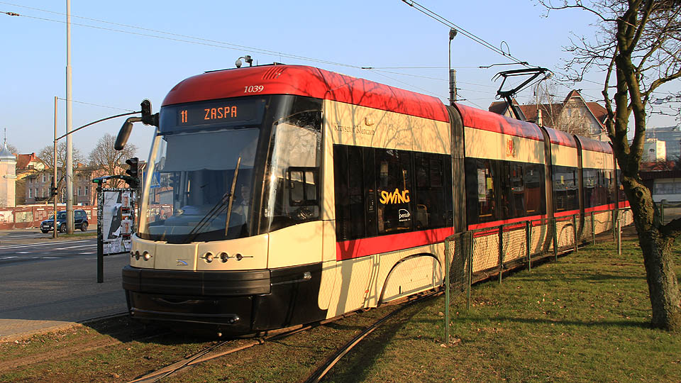 Tramvaje Pesa 128NG jsou, jako většina kolejových vozidel v Polsku domácí výroby. Prakticky nové z roku 2014.