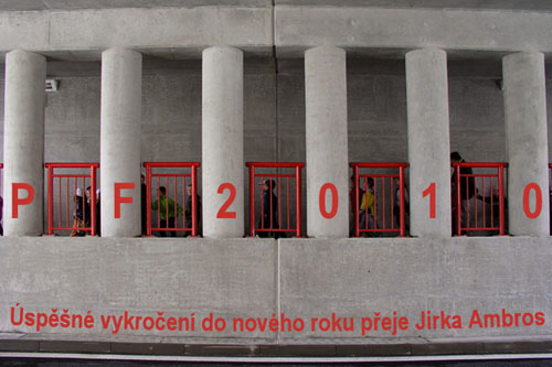 PF 2010.
