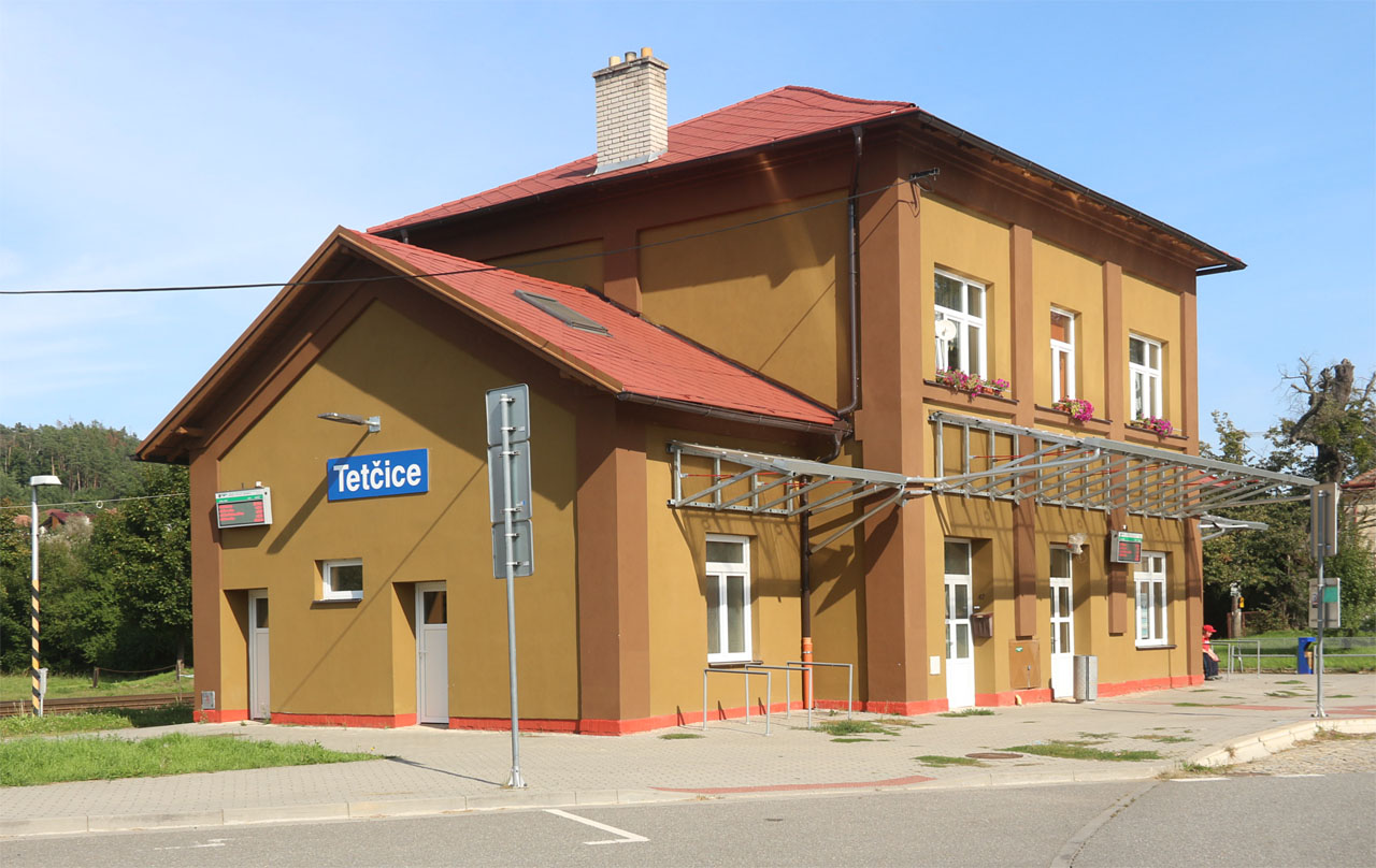 Také samotná železniční stanice Tetčice se v blízké budoucnosti dočká zásadní přestavby.