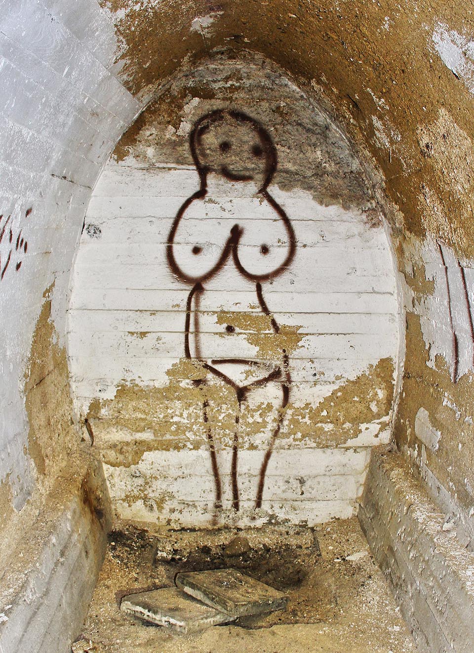 Jsou věci, které se s časem nemění. Třeba kresby, kterými zdobí muži podzemí prakticky beze změny už nejméně 30000 let.